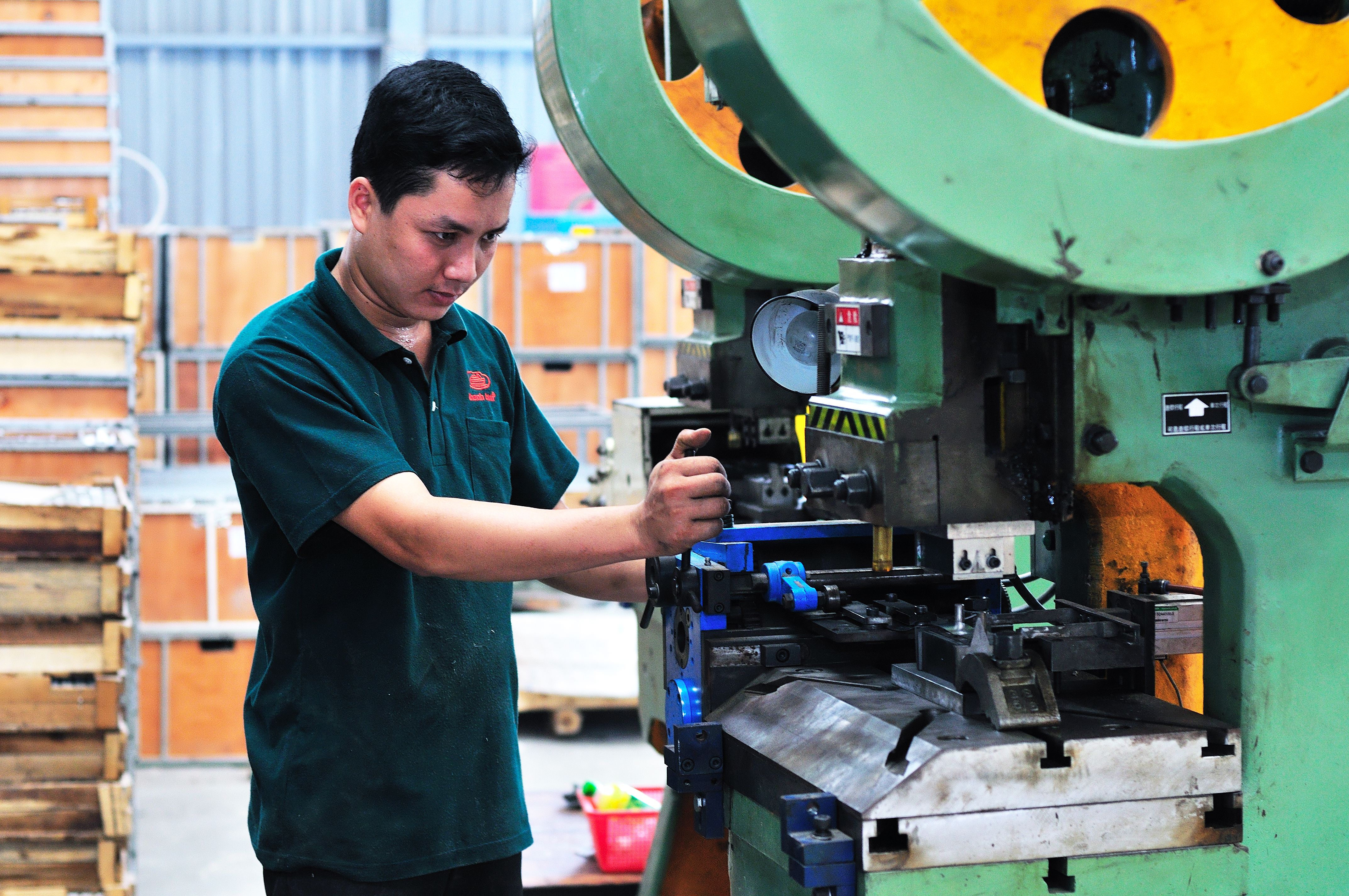 Image for Manufacturing Operations: The Enterprise Guide to Outcomes