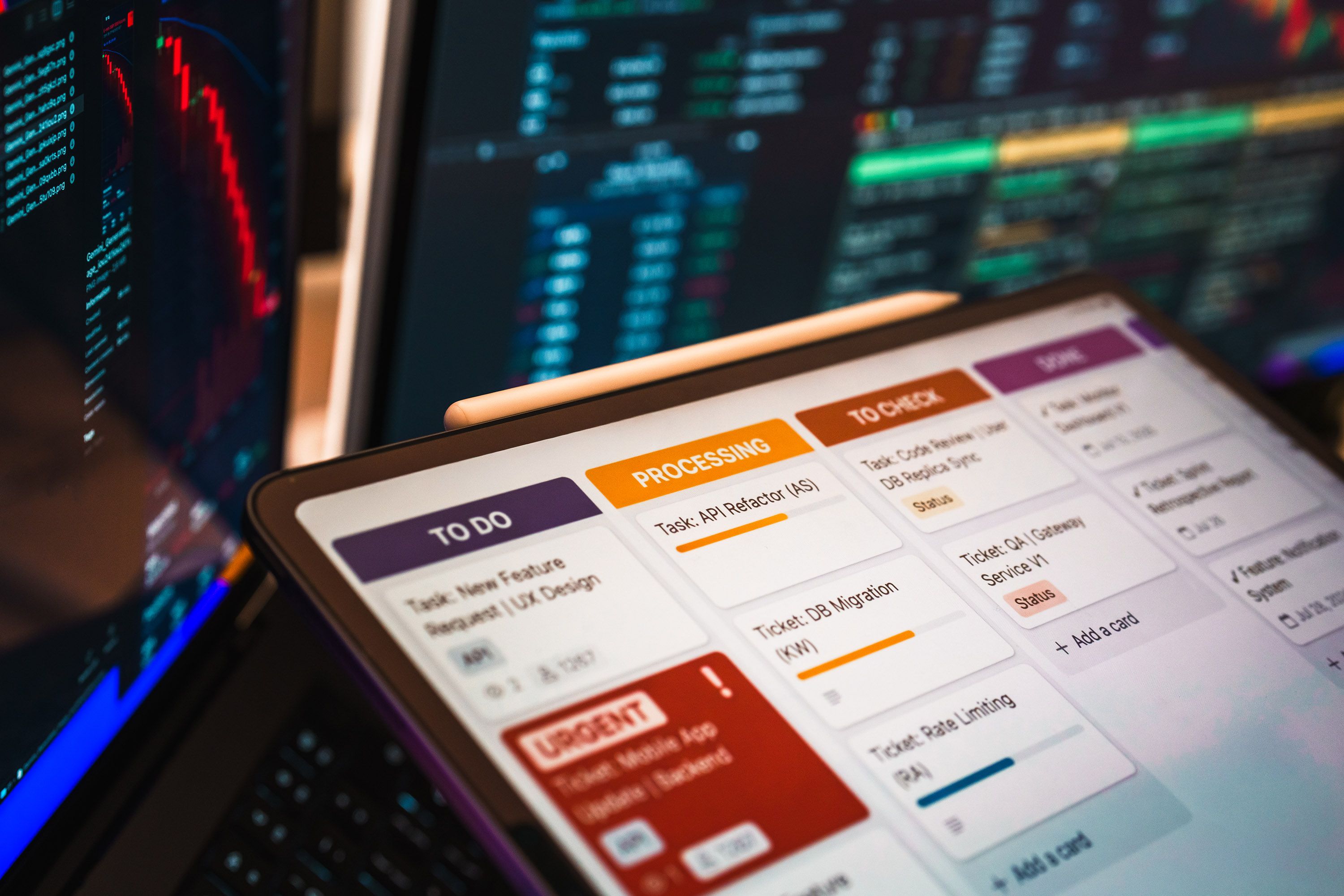 Image for Managing a Software Development Project That Ships