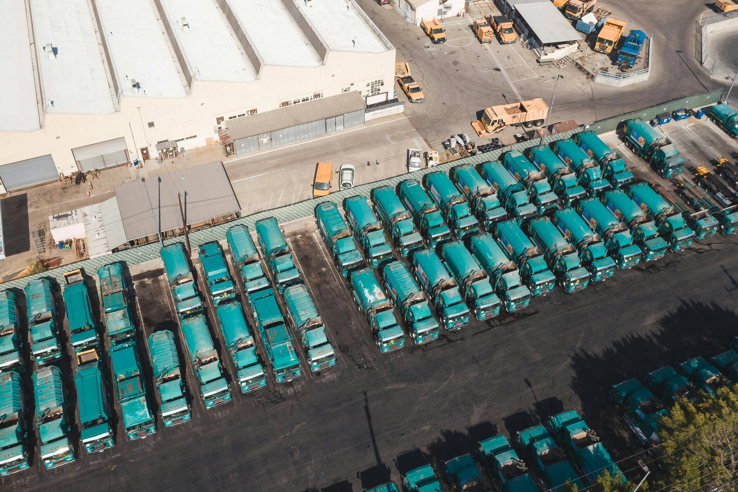 Image for Fleet Route Optimization Software: A CTO's Guide for 2026