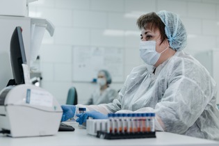 Image for Clinical Trial Management Software: ROI, AI & Selection